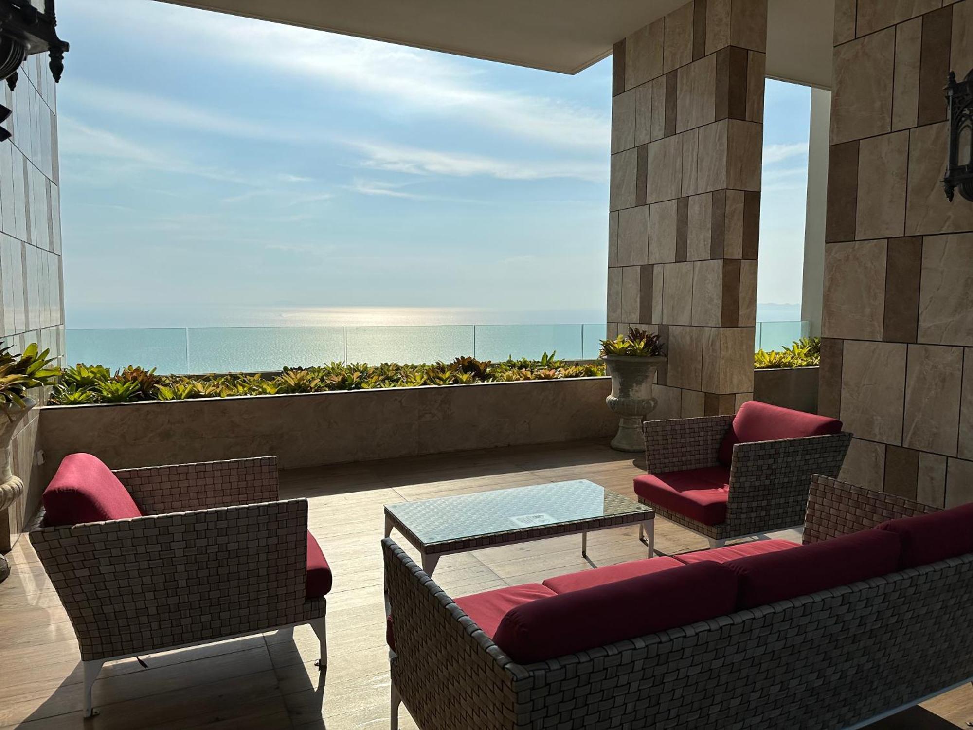 芭提雅高层海景奢华公寓the Riviera Jomtien生香家直达海滩2704 Praia de Jomtien Exterior foto