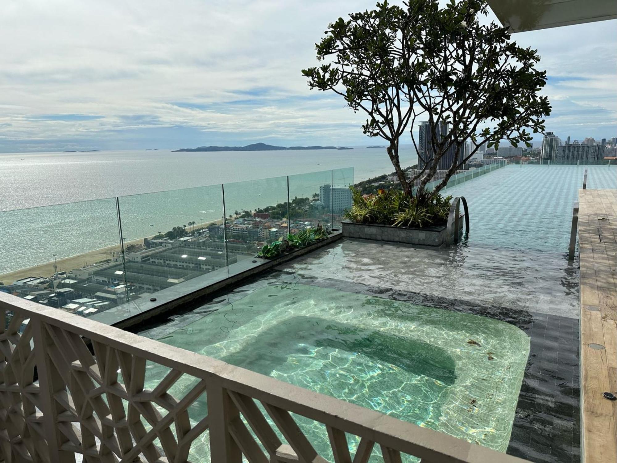 芭提雅高层海景奢华公寓the Riviera Jomtien生香家直达海滩2704 Praia de Jomtien Exterior foto