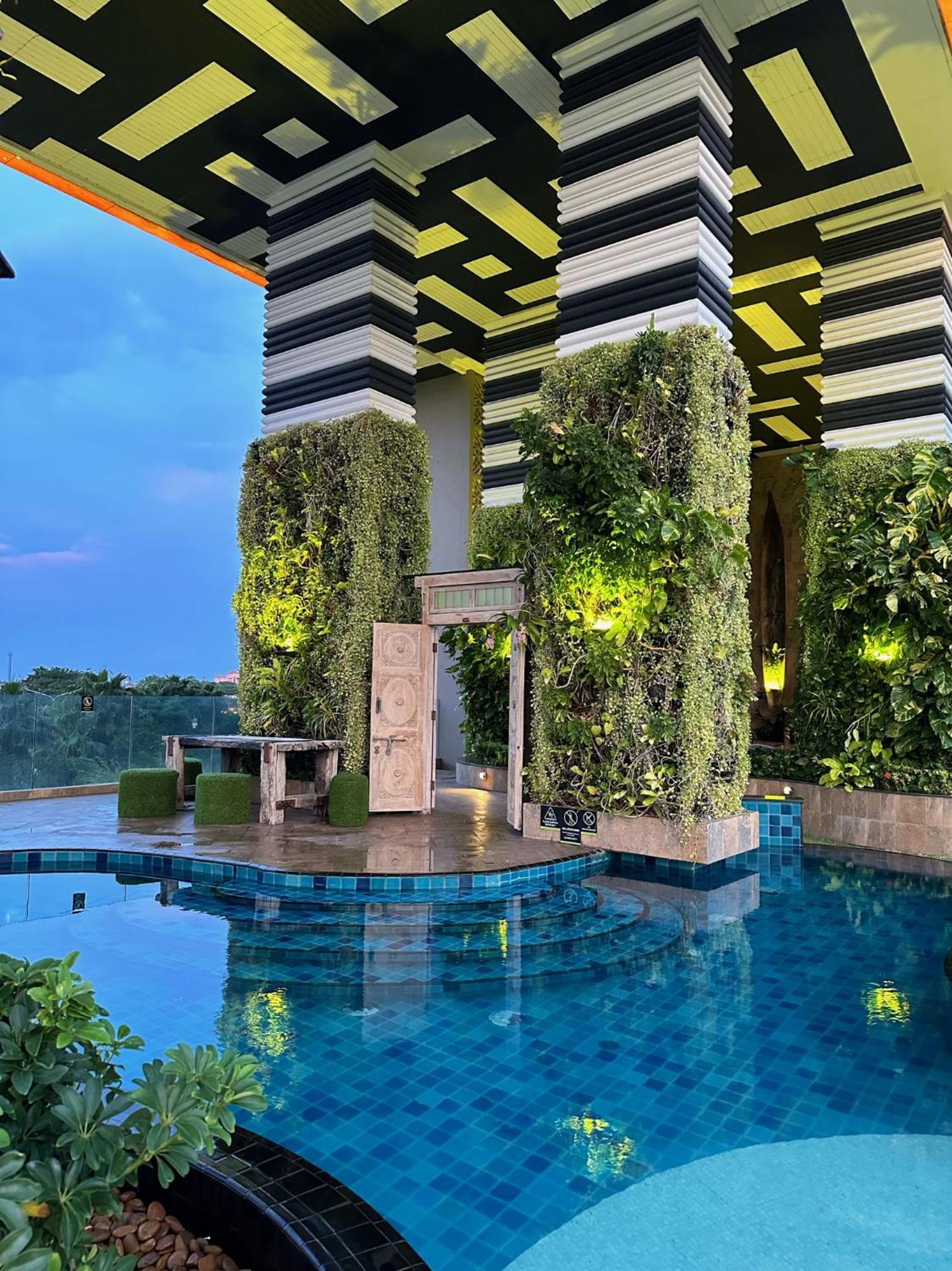 芭提雅高层海景奢华公寓the Riviera Jomtien生香家直达海滩2704 Praia de Jomtien Exterior foto